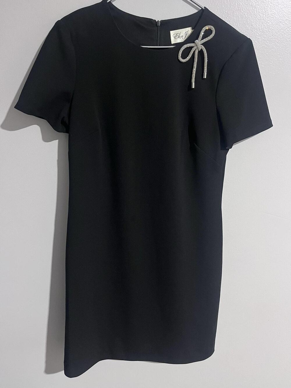 Eliza J Dress Womens 10 Black Sheath Knee Length Round Neck Lined Rhinestone